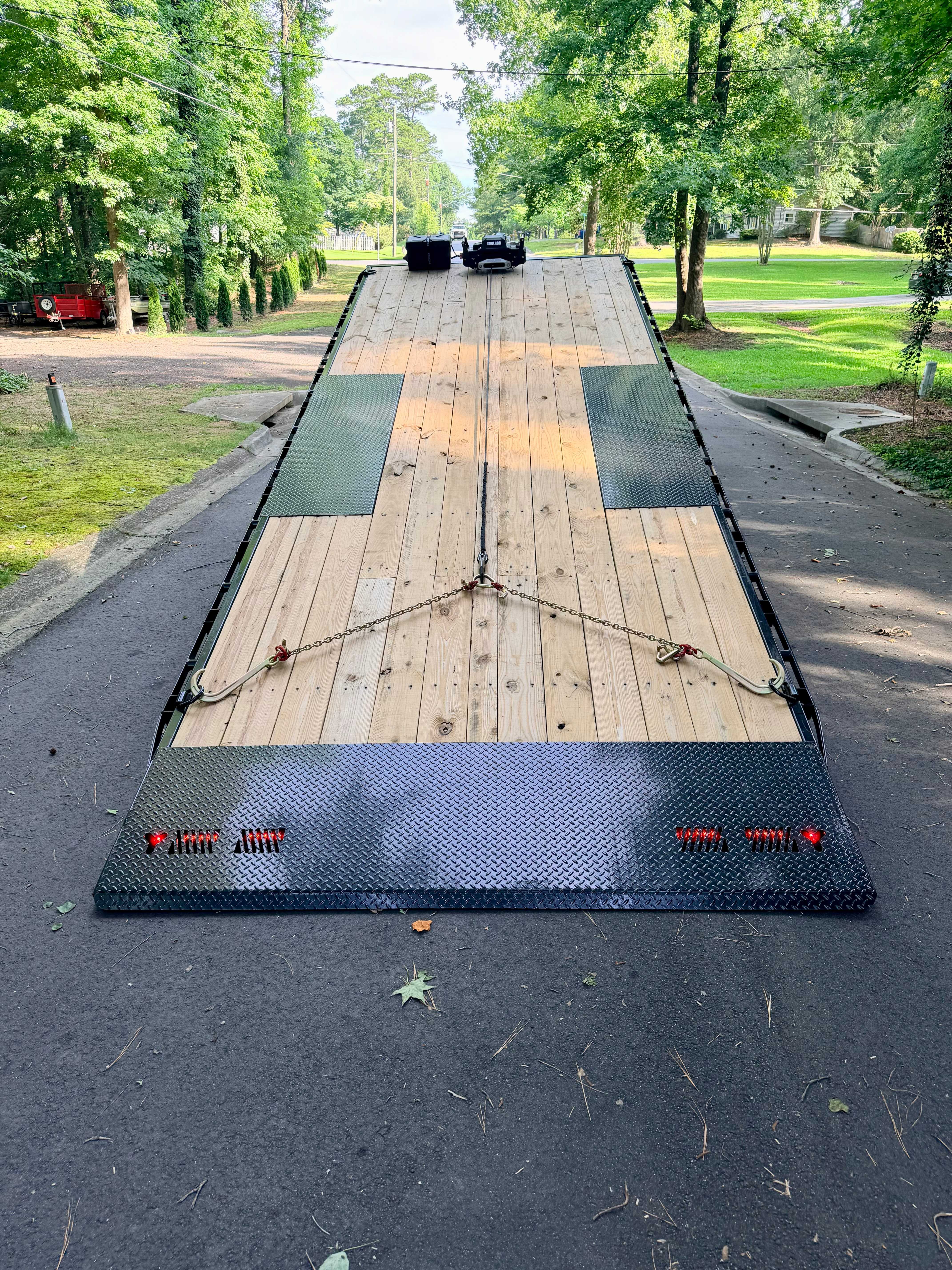 8.5x24 IronBull Deckover Tilt thumbnail 2