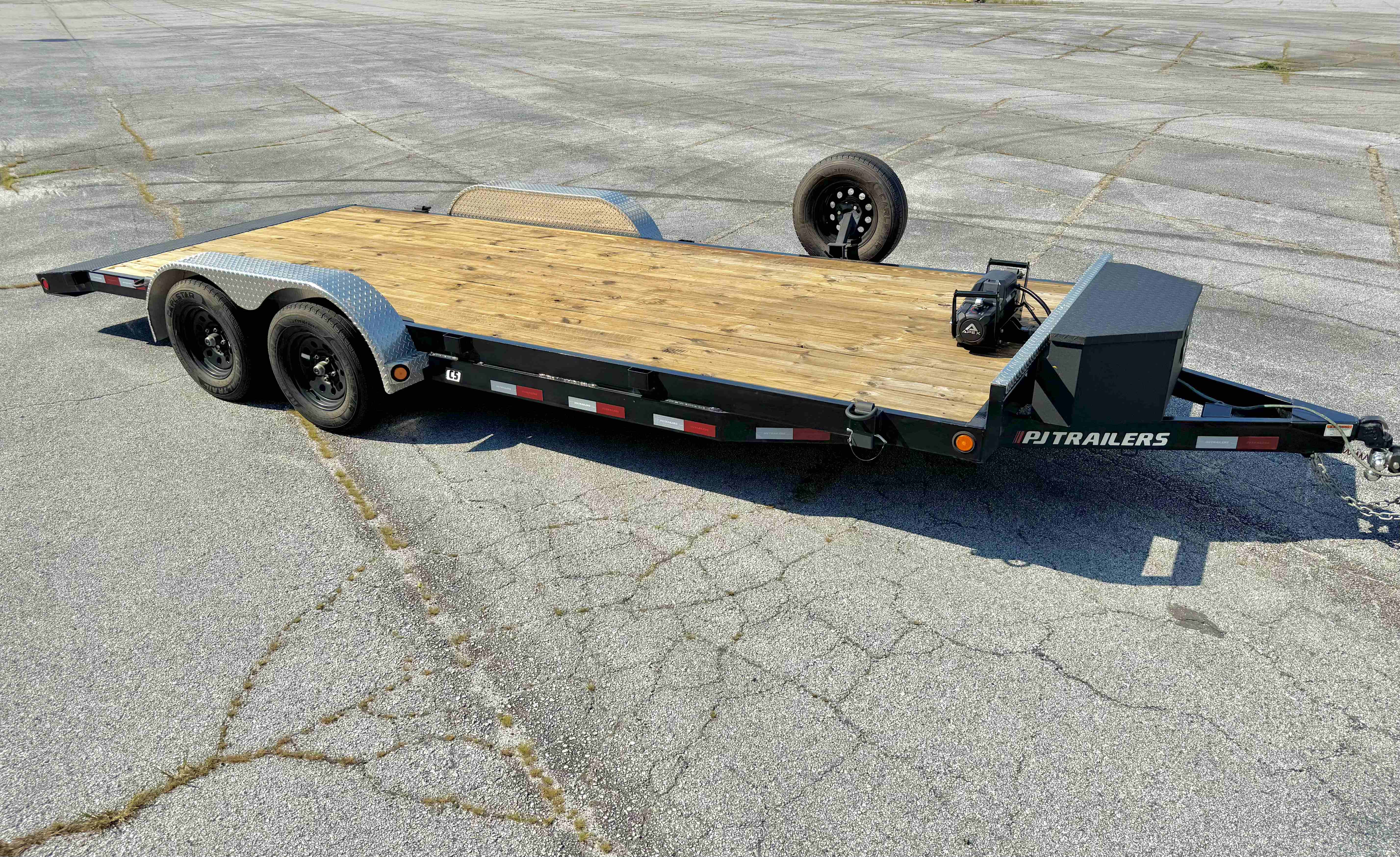 PJ C5 - Deck Detail
