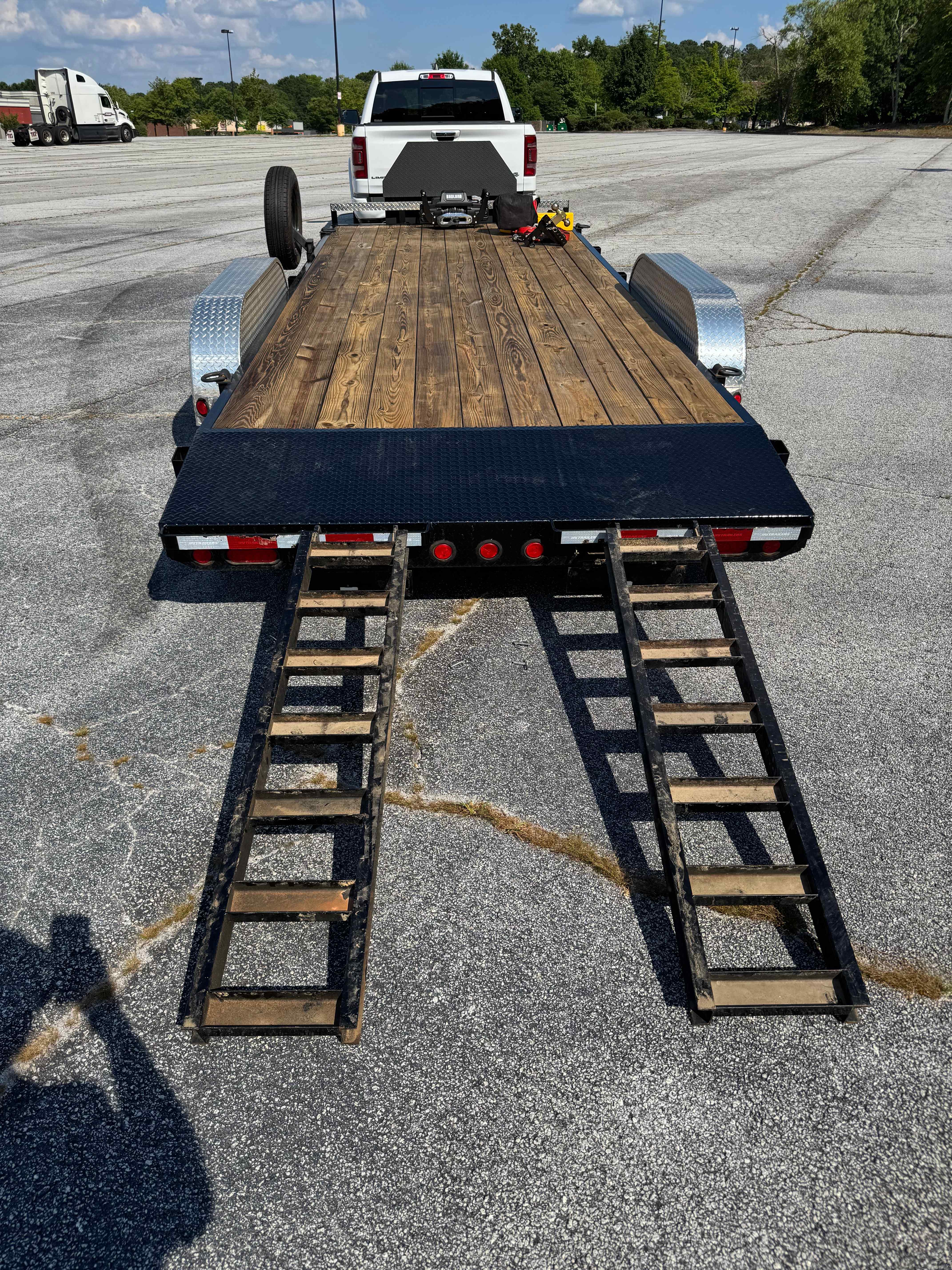 20ft Car Hauler Trailer thumbnail 3